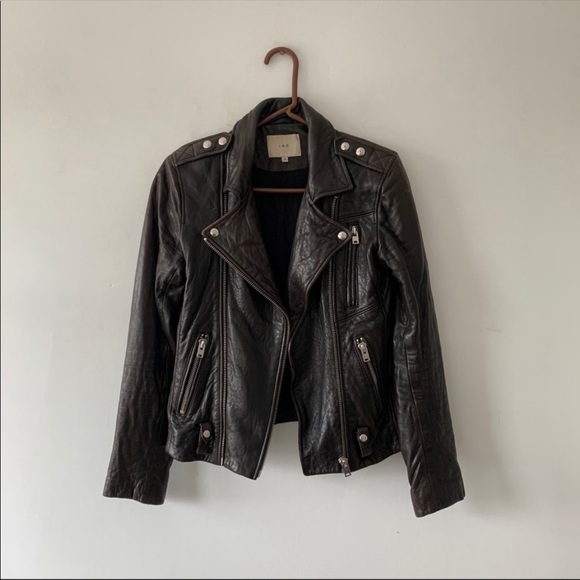 IRO - Picture 4 of 12